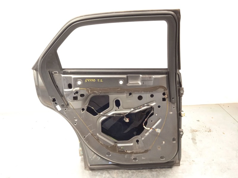 Recambio de puerta trasera izquierda para chrysler 300c (lx, le) 3.0 crd referencia OEM IAM 5134177AG  