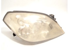 Recambio de faro derecho para nissan primera (p12) 1.6 referencia OEM IAM 26010AU80B  