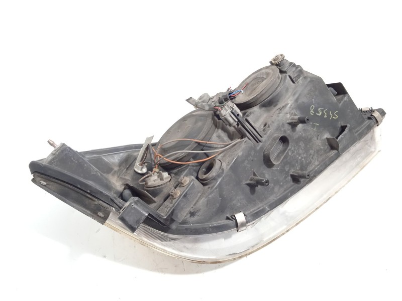 Recambio de faro izquierdo para nissan primera (p12) 1.6 referencia OEM IAM 26060AU80B  