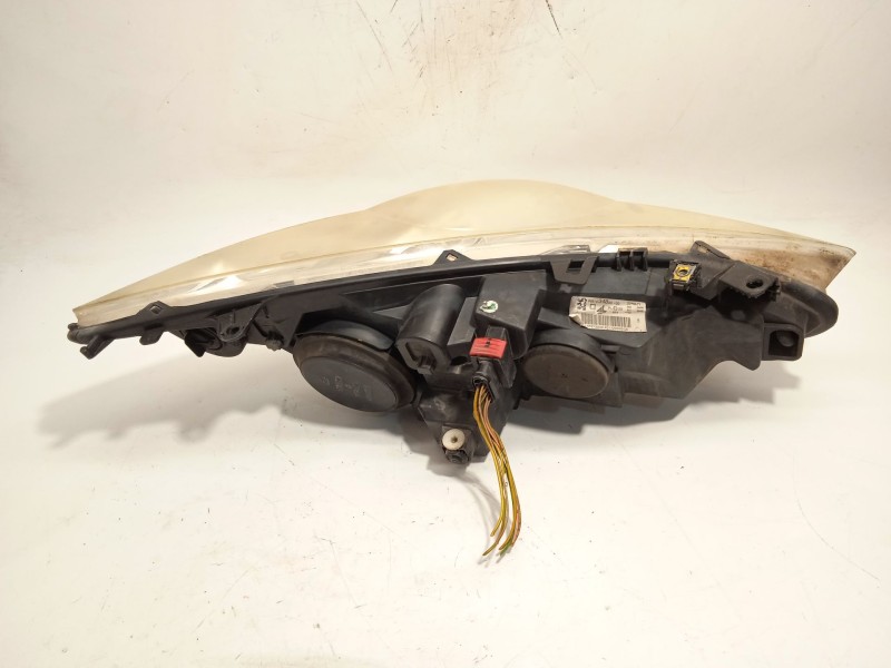 Recambio de faro izquierdo para peugeot 307 (3a/c) 1.6 hdi referencia OEM IAM 9681834880  