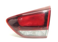 Recambio de piloto trasero derecho interior para kia carens iv 1.7 crdi referencia OEM IAM 92404A4500   2