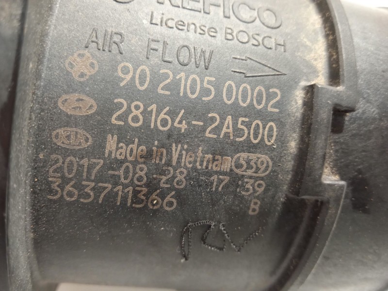 Recambio de caudalimetro para kia carens iv 1.7 crdi referencia OEM IAM 281642A500  9021050002