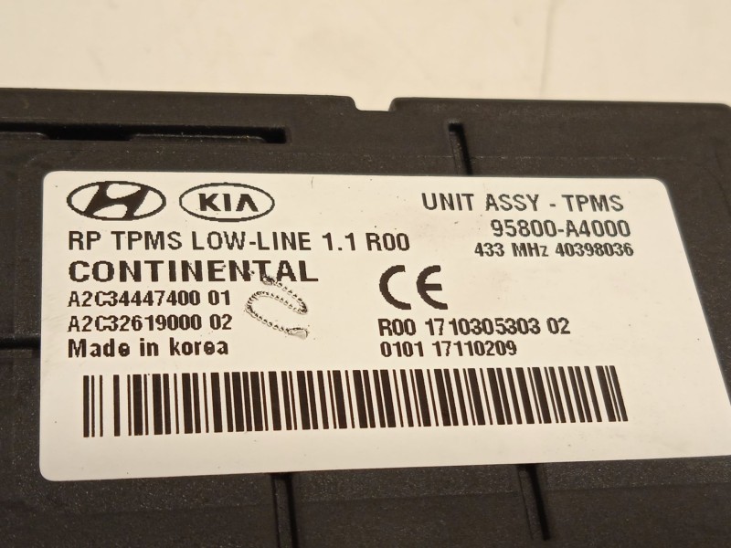 Recambio de modulo electronico para kia carens iv 1.7 crdi referencia OEM IAM 95800A4000  A2C3444740001