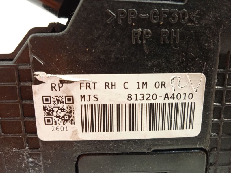 Recambio de cerradura puerta delantera derecha para kia carens iv 1.7 crdi referencia OEM IAM 81320A4010  