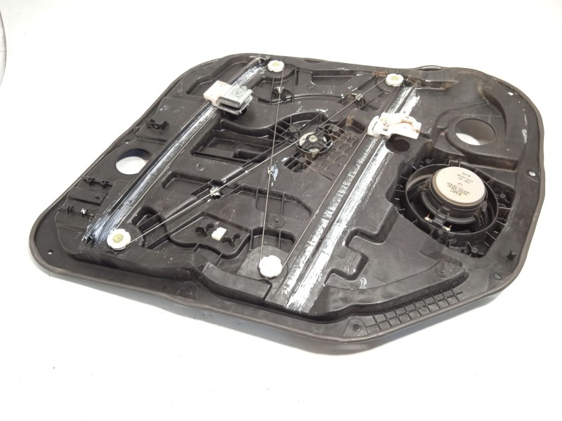 Recambio de elevalunas delantero izquierdo para kia carens iv 1.7 crdi referencia OEM IAM 82470A4260 82450A4010 