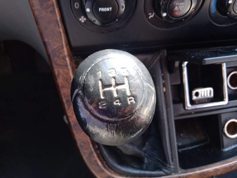 kia carnival ii (gq) del año 2003