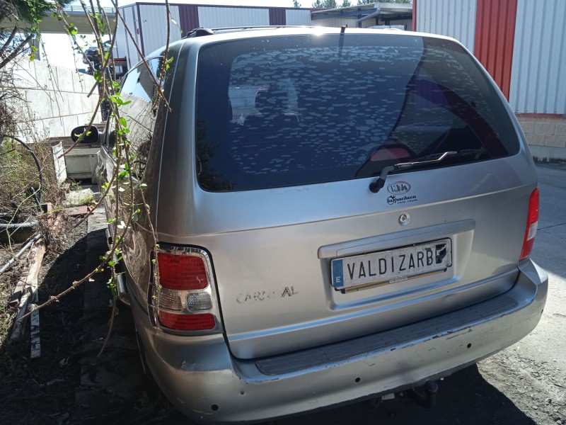 kia carnival ii (gq) del año 2003