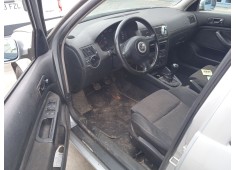 volkswagen golf iv (1j1) del año 2001 2