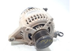 Recambio de alternador para hyundai i30 (pde, pd, pden) 1.6 crdi referencia OEM IAM 373002A700  MS1042118840