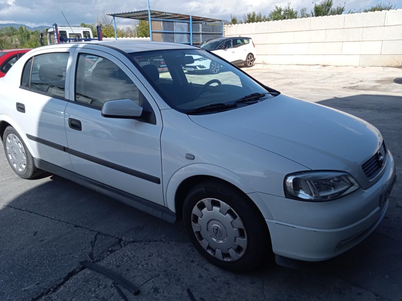 opel astra g hatchback (t98) del año 2002