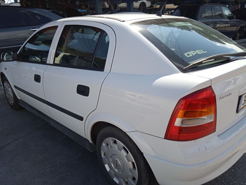 opel astra g hatchback (t98) del año 2002