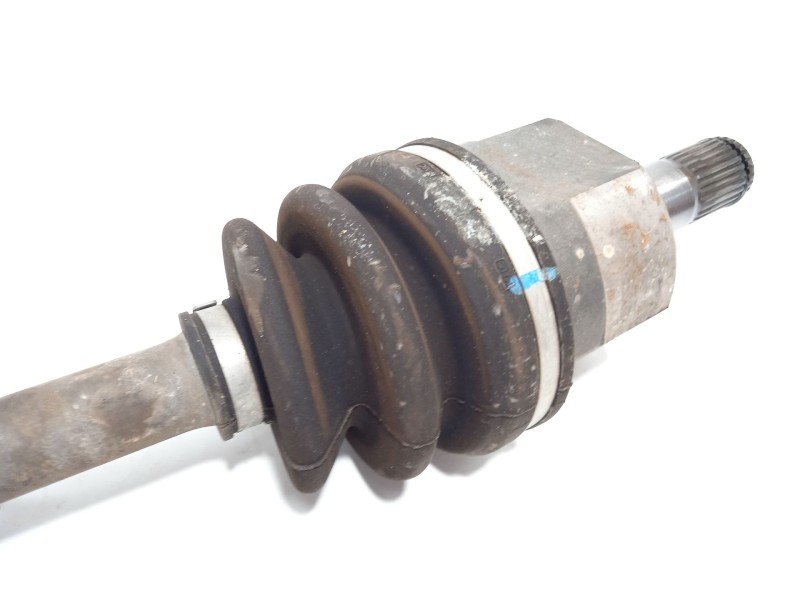 Recambio de transmision delantera izquierda para kia carens iv 1.7 crdi referencia OEM IAM 49500A4220  