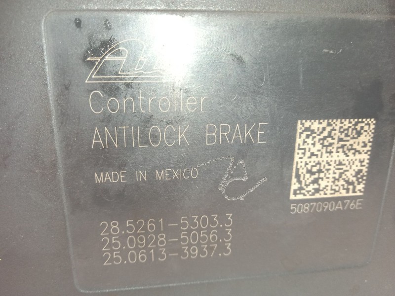 Recambio de abs para chrysler grand voyager v (rt) 2.8 crd referencia OEM IAM P68043600AC 28526153033 25021212174