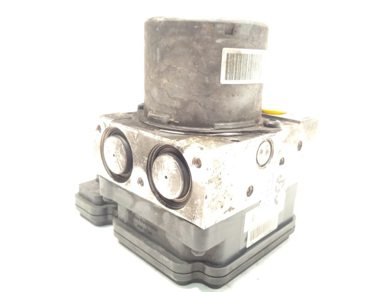 Recambio de abs para kia cee´d (jd) 1.6 crdi 110 referencia OEM IAM 58920A2210 6158945200 A258920500