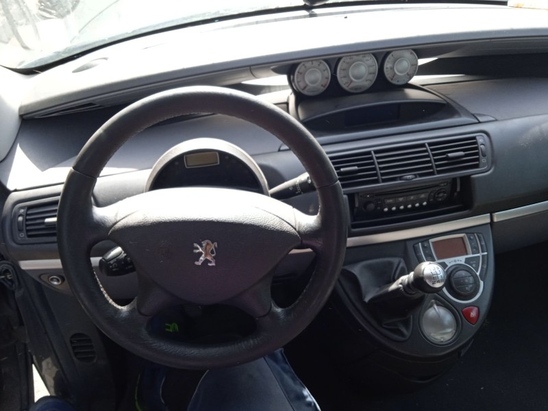 peugeot 807 (eb_) del año 2006