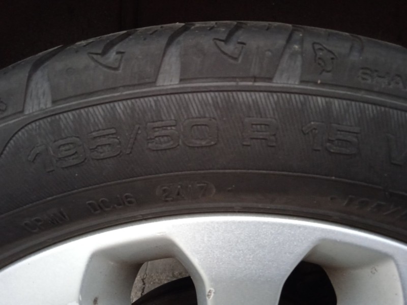 ford ka (ru8) del año 2009