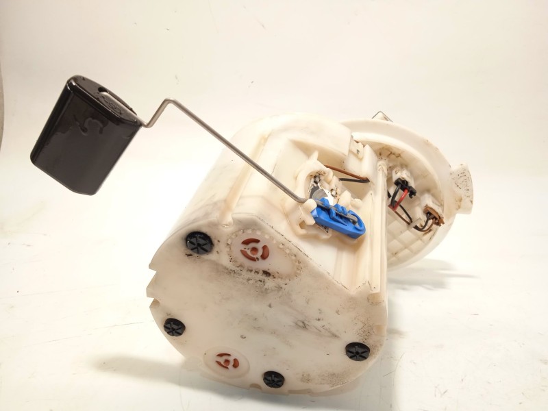 Recambio de bomba combustible para hyundai i30 (pde, pd, pden) 1.6 crdi referencia OEM IAM 31110G4900 33040G4900 