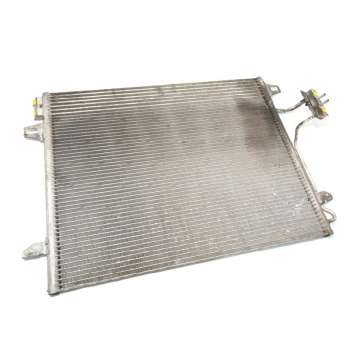 CONDENSADOR / RADIADOR AIRE ACONDICIONADO 04677782AA 