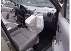 dacia logan (ls_) del año 2007 2