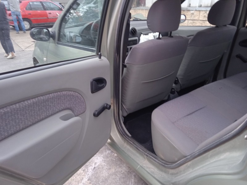 dacia logan (ls_) del año 2007