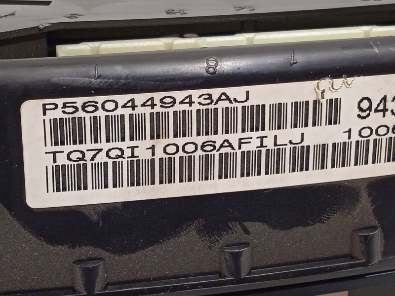 Recambio de cuadro instrumentos para chrysler 300c (lx, le) 3.0 crd referencia OEM IAM P56044943AJ K56044943AJ 
