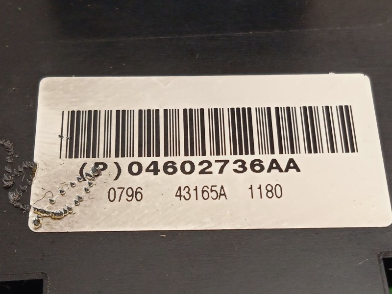 Recambio de mando elevalunas delantero izquierdo para chrysler 300c (lx, le) 3.0 crd referencia OEM IAM 04602736AA K04602736AA 