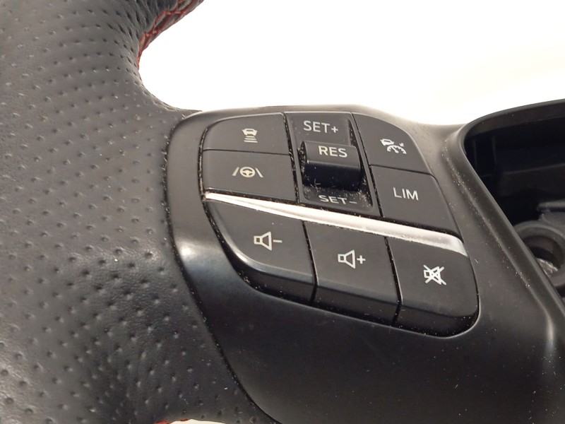 Recambio de volante para ford kuga iii (dfk) 2.5 fhev referencia OEM IAM LV4B3600ECD1GVH 2536876 