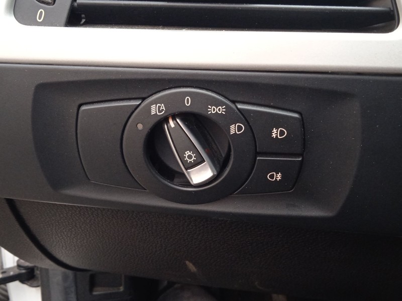 bmw 3 (e90) del año 2009