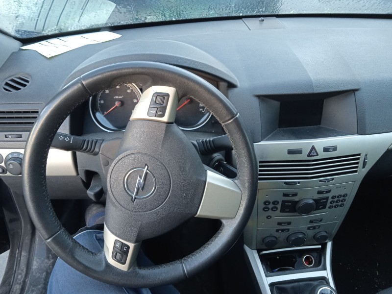 opel astra h (a04) del año 2007
