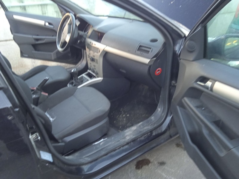 opel astra h (a04) del año 2007