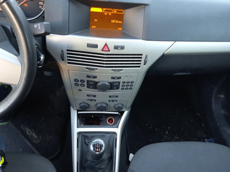 opel astra h (a04) del año 2007