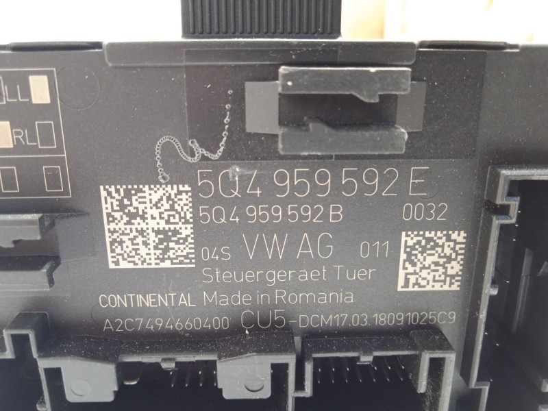 Recambio de centralita confort para seat ateca (kh7, khp) 1.4 tsi referencia OEM IAM 5Q4959592E  