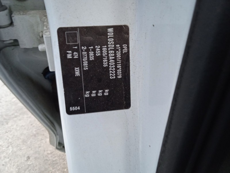 opel corsa d (s07) del año 2009