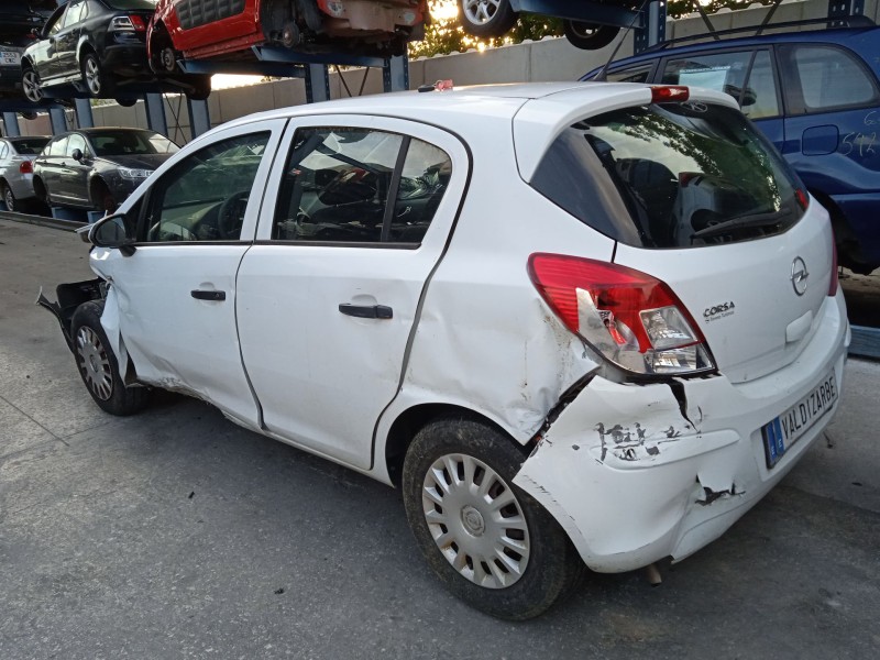 opel corsa d (s07) del año 2009