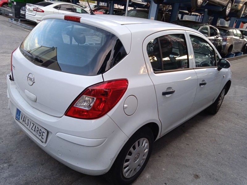 opel corsa d (s07) del año 2009
