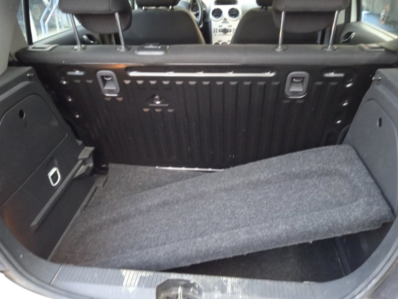 opel corsa d (s07) del año 2009