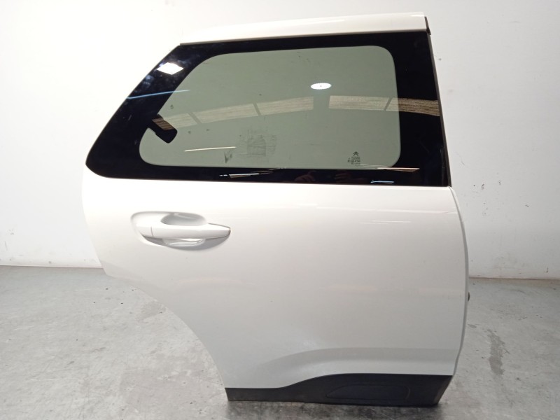 Recambio de puerta trasera derecha para citroën c4 cactus 1.5 bluehdi 100 referencia OEM IAM 9821336180  