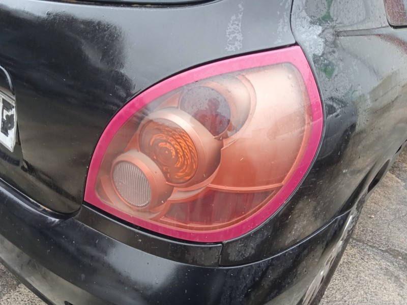 nissan almera ii hatchback (n16) del año 2004