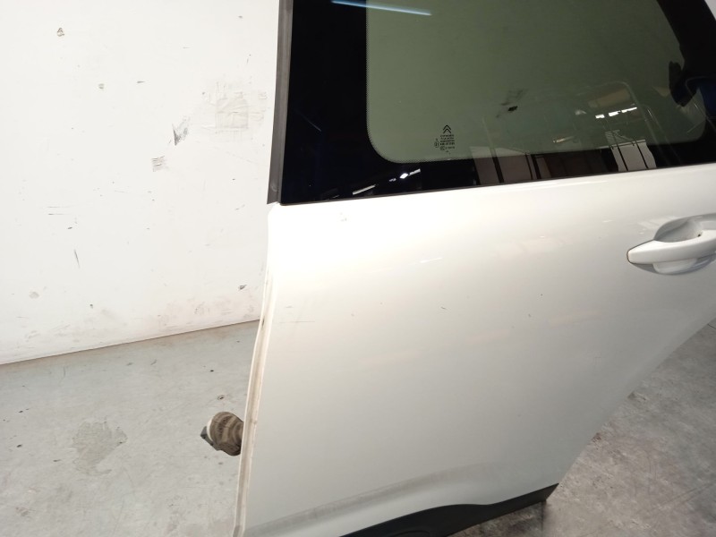 Recambio de puerta trasera izquierda para citroën c4 cactus 1.5 bluehdi 100 referencia OEM IAM 9821336680  