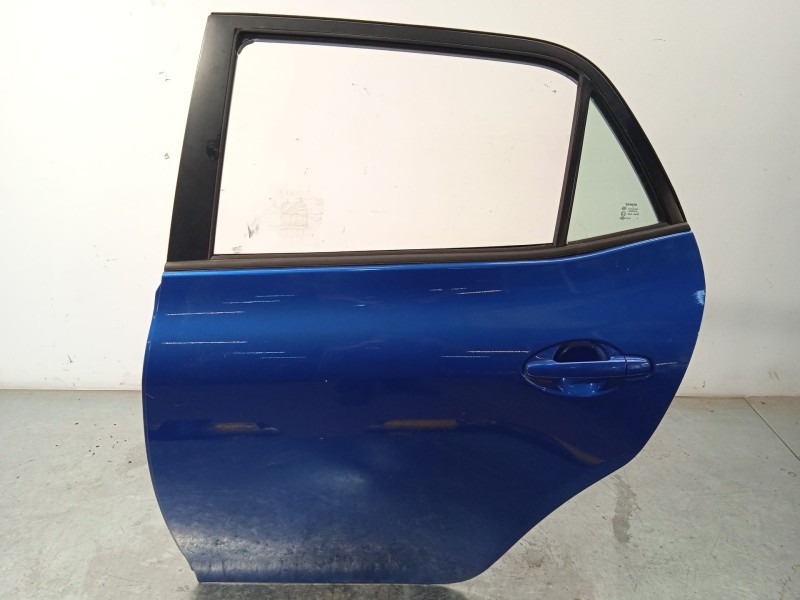 Recambio de puerta trasera izquierda para toyota auris (_e15_) 1.6 (zre151_) referencia OEM IAM 6700402260  