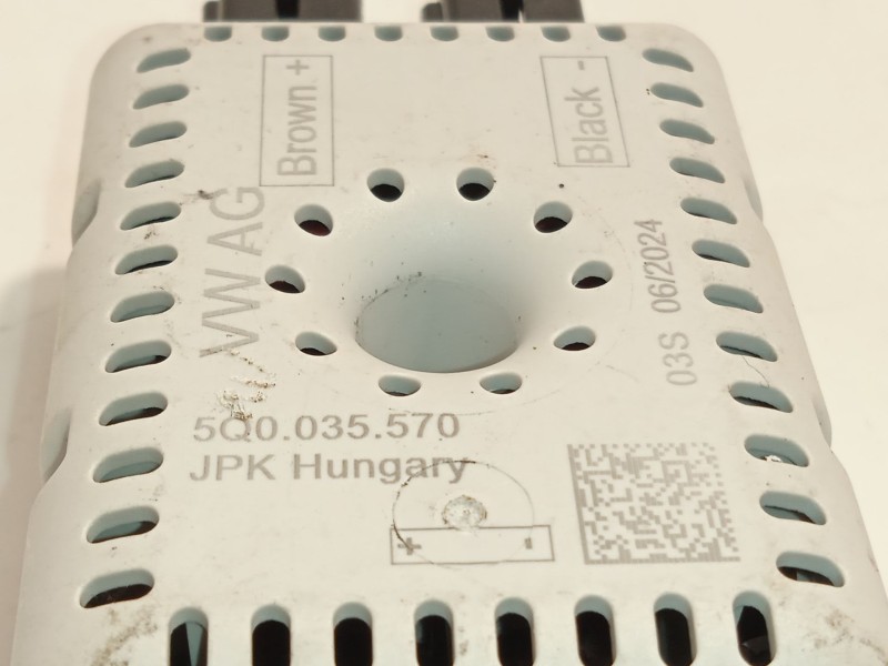 Recambio de modulo electronico para cupra formentor (km7, kmp) 1.4 e-hybrid referencia OEM IAM 5Q0035570  