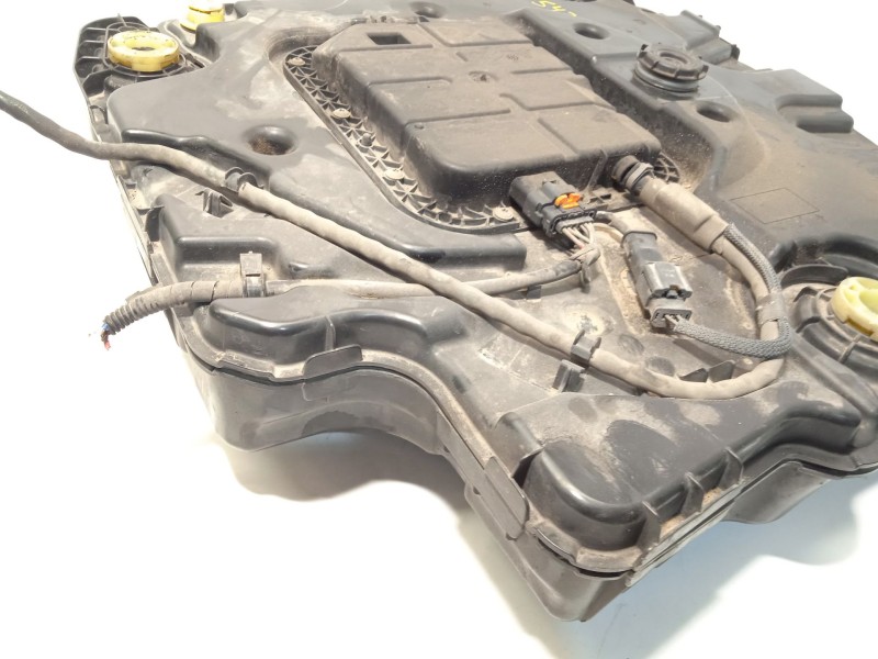 Recambio de deposito aditivo fap adblue para citroën c4 cactus 1.5 bluehdi 100 referencia OEM IAM 9827948380  