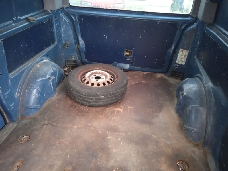 mercedes-benz vito furgoneta (w638) del año 2001