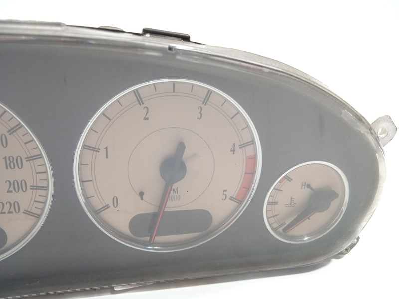 Recambio de cuadro instrumentos para chrysler voyager iv (rg, rs) 2.8 crd referencia OEM IAM P56044987AB K56044987AB 