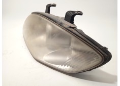Recambio de faro izquierdo para ssangyong rodius i 2.7 xdi referencia OEM IAM 8310121303   2