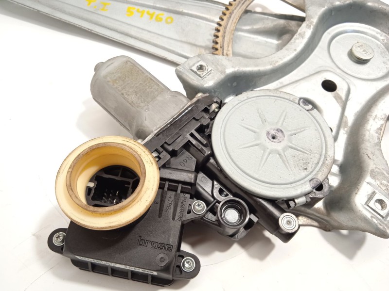 Recambio de elevalunas trasero izquierdo para toyota auris (_e15_) 1.6 (zre151_) referencia OEM IAM 8570102010  961920101