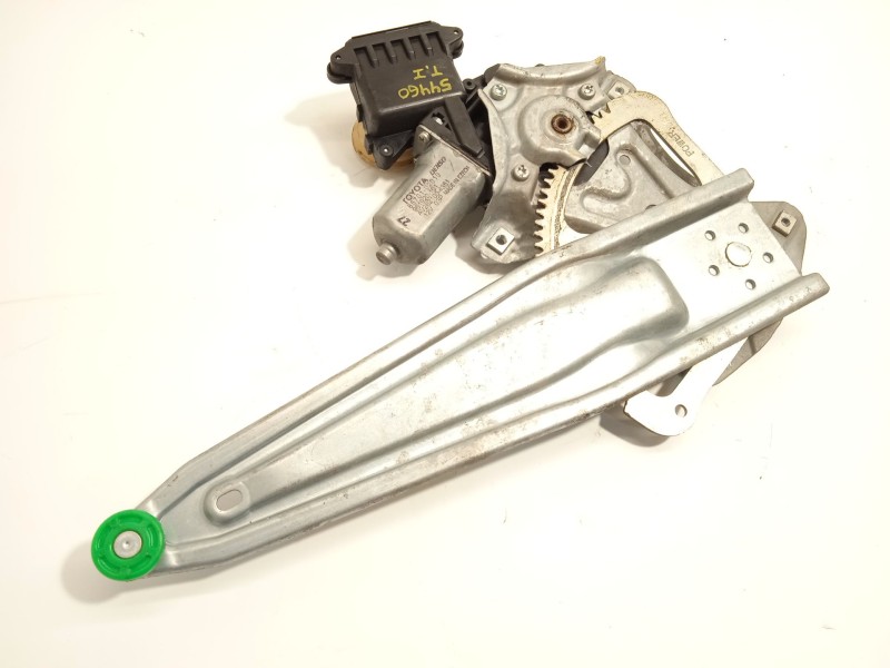 Recambio de elevalunas trasero izquierdo para toyota auris (_e15_) 1.6 (zre151_) referencia OEM IAM 8570102010  961920101