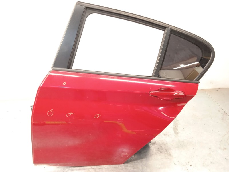 Recambio de puerta trasera izquierda para bmw 1 (f20) 116 d referencia OEM IAM 41525A2A397  