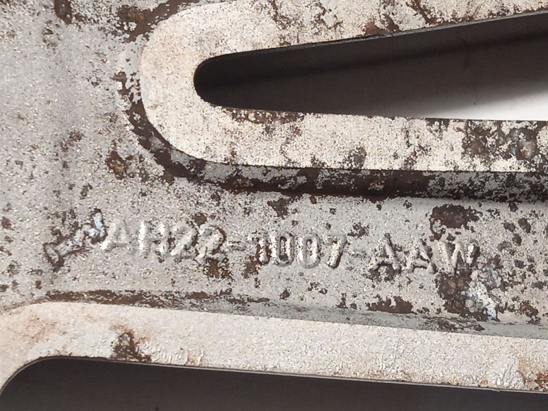 Recambio de llanta para land rover discovery iv (l319) 3.0 td 4x4 referencia OEM IAM AH221007AAW LR013925 AH221007AA8MNH