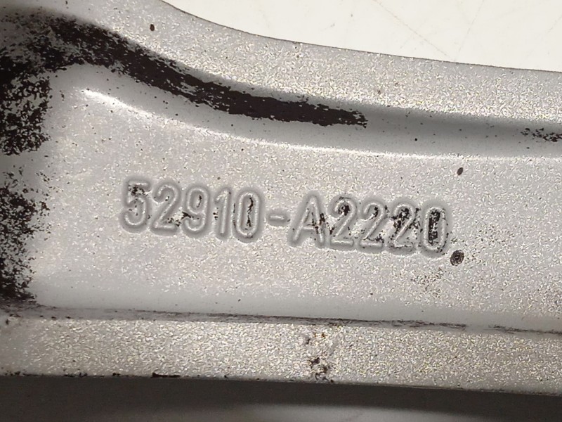 Recambio de llanta para kia cee´d (jd) 1.6 crdi 110 referencia OEM IAM 52910A2220  